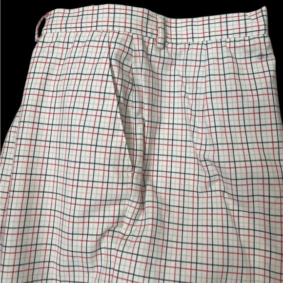 Burberry Pants 
Golf Capri Color: ivory/Red/grey| Size: 8 - Picture 8 of 13